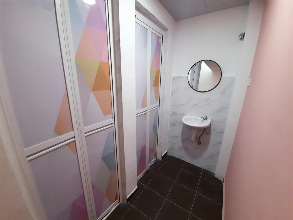 Good2Stay Budget Hotel L Lift L Coway Water L Wifi6 L Laundromat Melaka Pokój zdjęcie